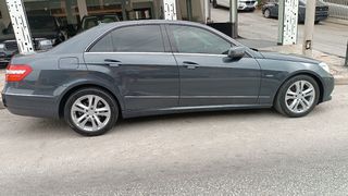 Mercedes-Benz E 250 2010 AVANTGARDE-thumb-5
