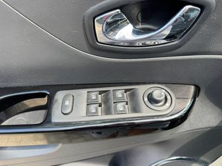 Renault Captur 2017 1.5 DCI DYNAMIC 110Hp-thumb-32