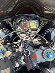 Suzuki GSXR 1000 2006-thumb-4