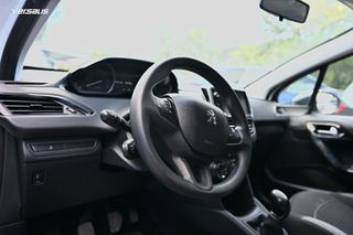 Peugeot 208 2016-thumb-6