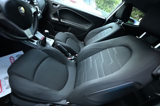 Alfa Romeo Mito 2014-thumb-11