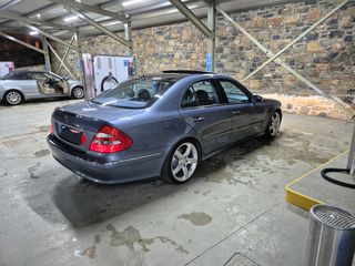 Mercedes-Benz E 200 2003 w211 avantgarde panorama