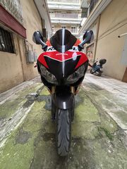 Honda CBR 1000RR 2009-thumb-2