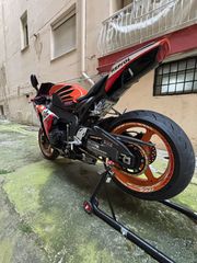 Honda CBR 1000RR 2009-thumb-7