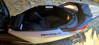 Piaggio Beverly 400 2021 s-thumb-5