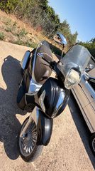 Piaggio Beverly 300i 2011-thumb-4