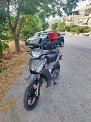 Yamaha Crypton S 2022-thumb-2