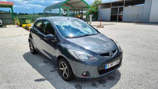 Mazda 2 2009-thumb-1