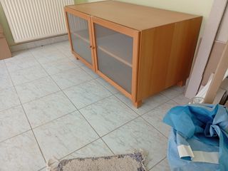 Χαρίζεται Έπιπλο Τηλεόρασης-thumb-2