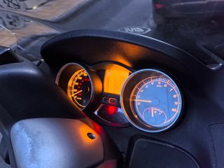 Piaggio MP3 400 2007-thumb-10