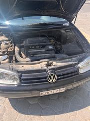 Volkswagen Golf 2000 MK4