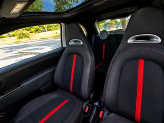 Abarth 500C 2009-thumb-14