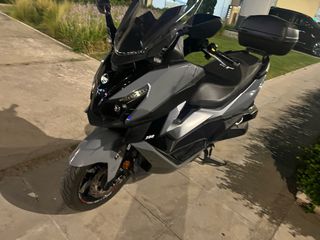 Sym Cruisym 300 2022 a