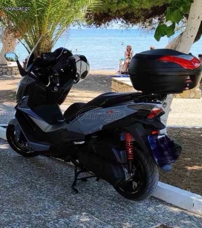Sym Cruisym 300 2022 a