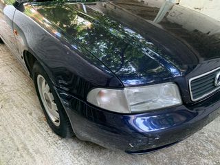Audi A4 1997-thumb-4