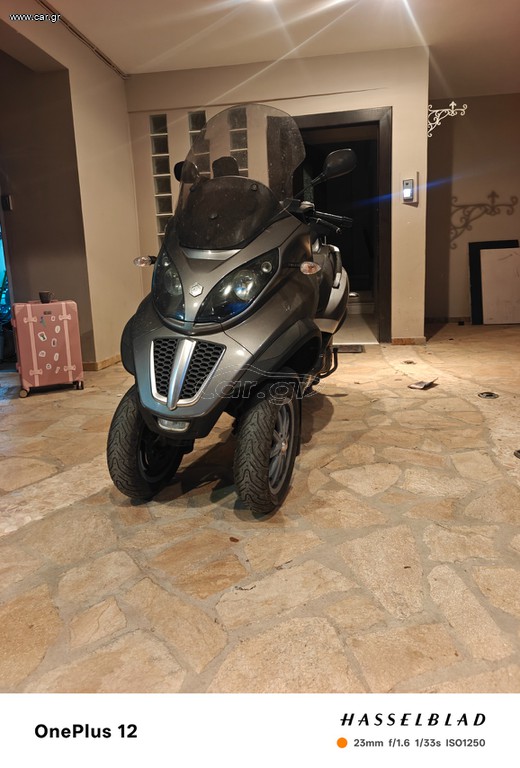Piaggio MP3 300 LT 2012 MP3 300 LT