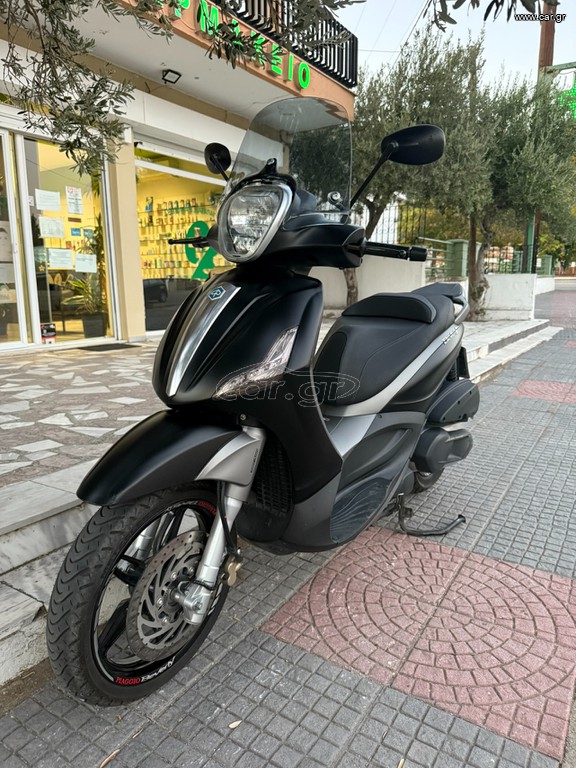 Piaggio Beverly 350 2012 BEVERLY 350 SPORT TOURING ABS ASR
