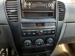 Kia Sorento 2002 2,4 EX-thumb-6
