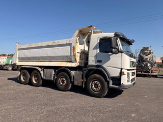 Ανατροπή Volvo 2007 FM400 E4-thumb-1