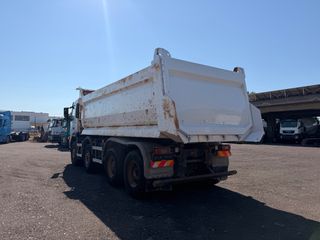 Ανατροπή Volvo 2007 FM400 E4-thumb-9
