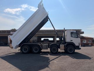 Ανατροπή Volvo 2007 FM400 E4-thumb-4