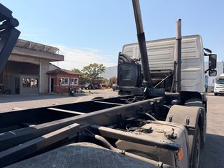 Ανατροπή Volvo 2007 FM400 E4-thumb-6