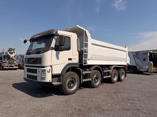 Ανατροπή Volvo 2007 FM400 E4-thumb-2