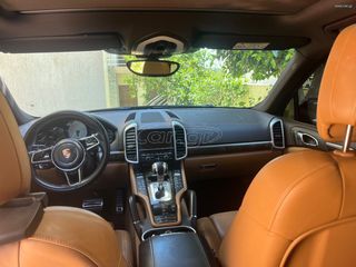 Porsche Cayenne 2015 HYBRID S/PANORAMA /FULL EXTRA-thumb-5