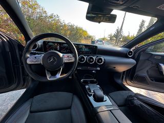 Mercedes-Benz A 200 2018 AMG-LINE 7G-DCT-thumb-12