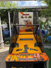 Basketball machine