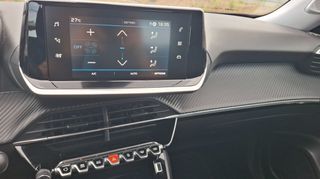 Peugeot 2008 2023 1.2 PureTech 100  HP Active Pack-thumb-18