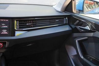 Audi A1 2019 30 TFSI 116hp S line Sportback (Navi)-thumb-34