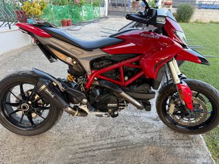 Ducati Hypermotard 939 2016-thumb-5