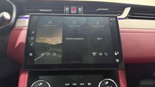 Jaguar F-Pace 2021 400e PLUG-IN AWD R-DYNAMIC SE PANORAMA/AUTOBESIKOS-thumb-45