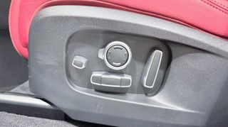Jaguar F-Pace 2021 400e PLUG-IN AWD R-DYNAMIC SE PANORAMA/AUTOBESIKOS-thumb-22