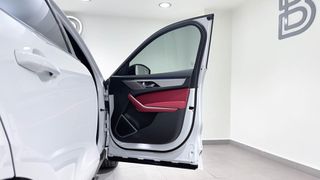 Jaguar F-Pace 2021 400e PLUG-IN AWD R-DYNAMIC SE PANORAMA/AUTOBESIKOS-thumb-27