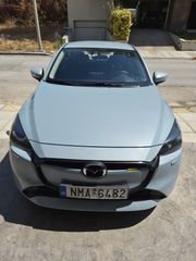 Mazda 2 Hybrid 2024