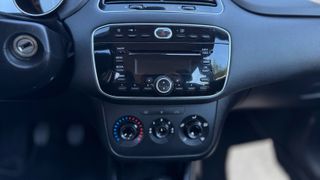Fiat Punto 2014 1.2 Lounge-thumb-15