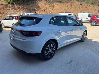 Renault Megane 2018 1.2 ΒΕΝΖΙΝΗ-thumb-4