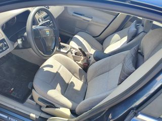 Volvo S40 2006 1.6 105 HP-thumb-13
