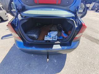 Volvo S40 2006 1.6 105 HP-thumb-22