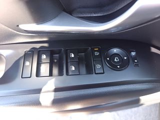 Hyundai Tucson 2024 1.6 CRDI MHeV 4WD DISTINCTIVE-thumb-42