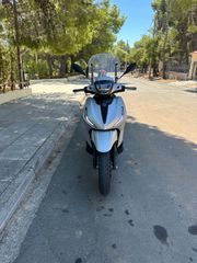 Piaggio Beverly 400 2023 S HPE-thumb-4