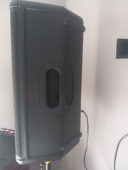 JBL EON715..-thumb-2