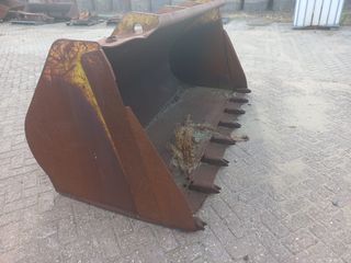 Φορτωτής Με Λάστιχα Hyundai 2005 HL740-7-thumb-10