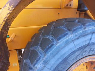 Φορτωτής Με Λάστιχα Hyundai 2005 HL740-7-thumb-14