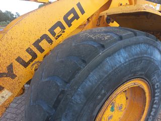 Φορτωτής Με Λάστιχα Hyundai 2005 HL740-7-thumb-17
