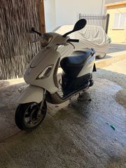 Piaggio FLY 150 4T 2008 FLY 150 4T-thumb-3