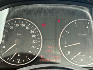 Bmw 320 2005 320I-thumb-3