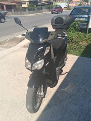 Aprilia SportCITY 300 2008